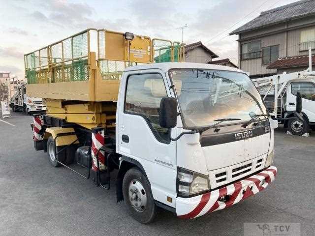2005 Isuzu Elf Truck