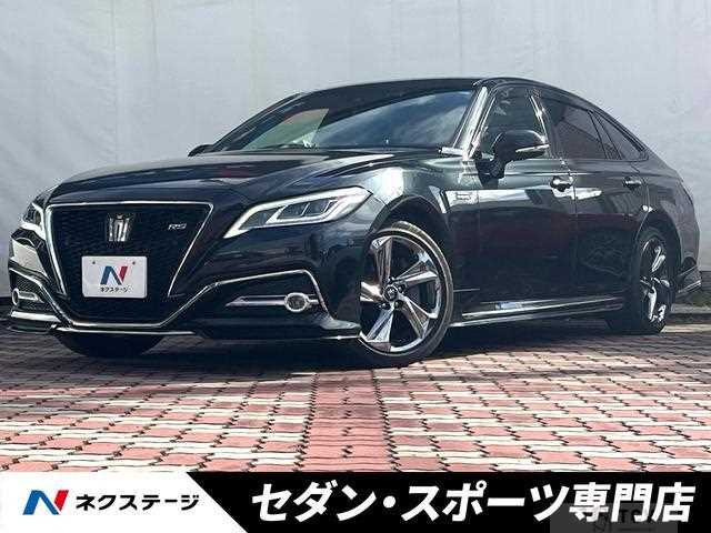 2018 Toyota Crown Hybrid