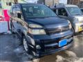 2004 Toyota Voxy