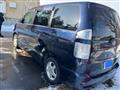 2004 Toyota Voxy