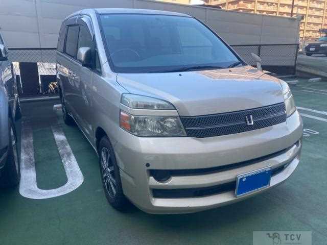 2007 Toyota Voxy