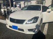 2011 Toyota Crown