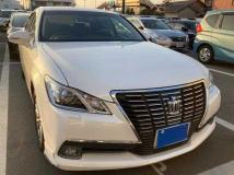 2013 Toyota Crown