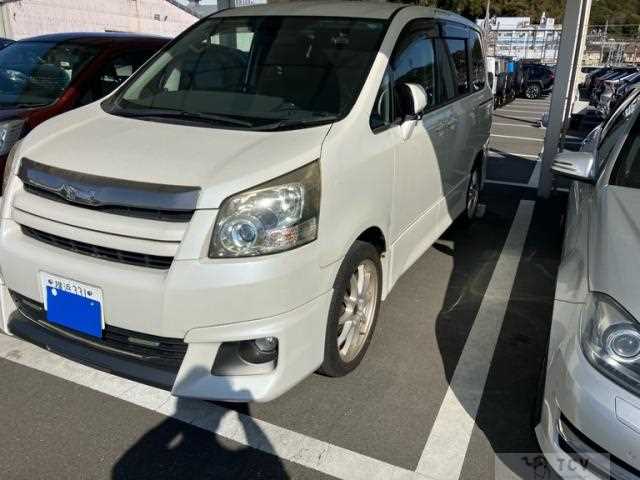 2007 Toyota Noah