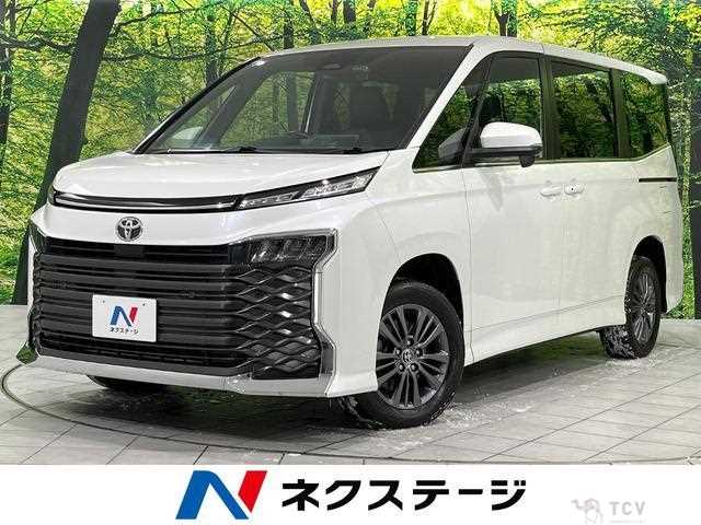 2022 Toyota Voxy
