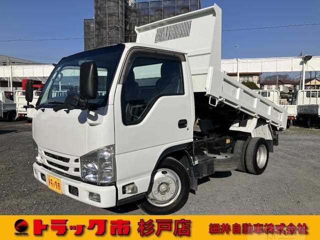 2016 Isuzu Elf Truck
