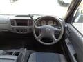 2004 Nissan Caravan Coach