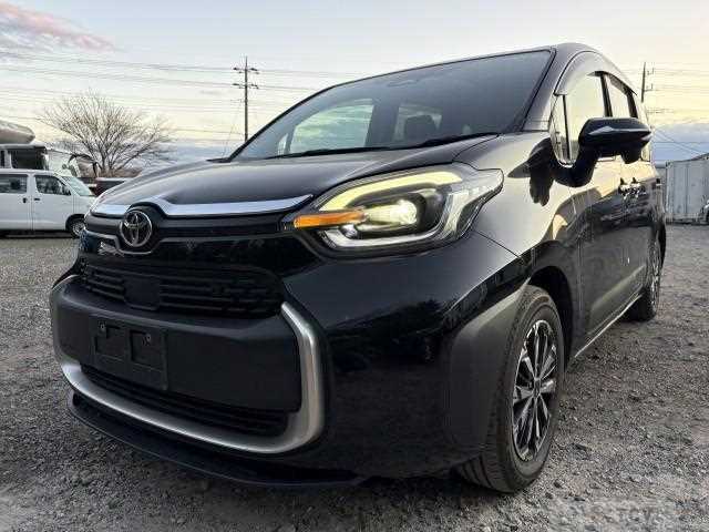 2022 Toyota Sienta