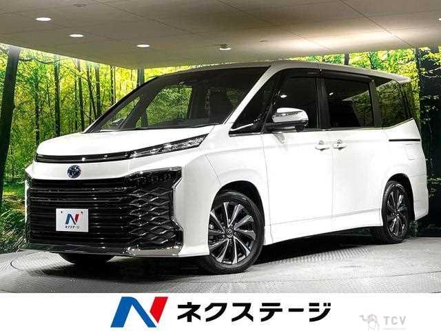 2023 Toyota Voxy