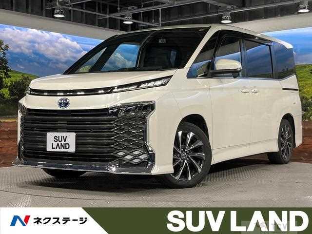 2023 Toyota Voxy