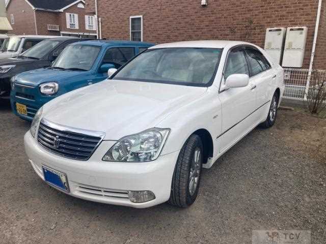 2005 Toyota Crown