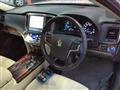 2014 Toyota Crown Hybrid