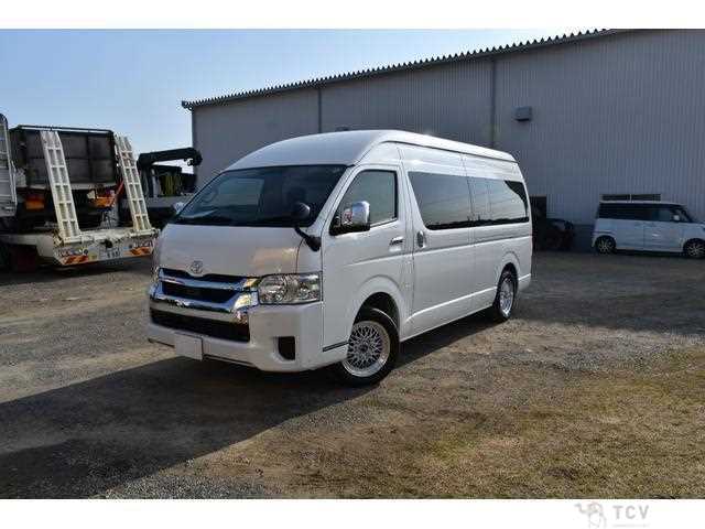 2024 Toyota Hiace Wagon