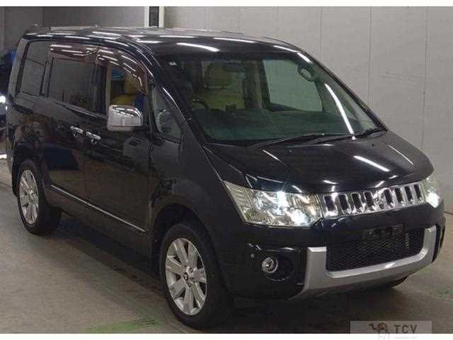 2011 Mitsubishi Delica D5