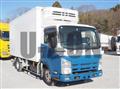 2014 Isuzu Elf Truck