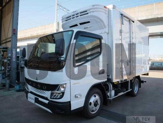 2025 Mitsubishi Fuso Canter