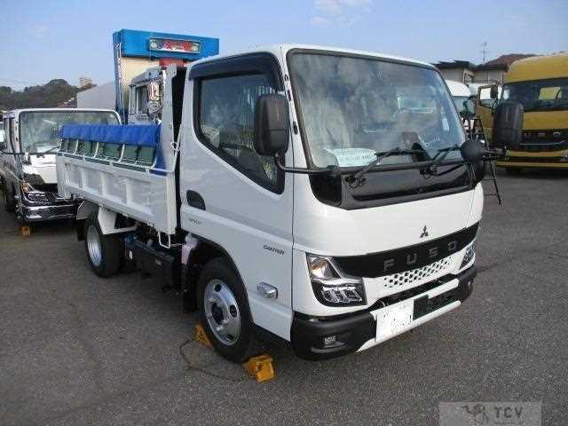 2025 Mitsubishi Fuso Canter