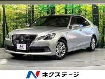 2013 Toyota Crown Hybrid