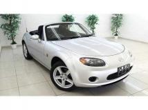 2006 Mazda Roadster