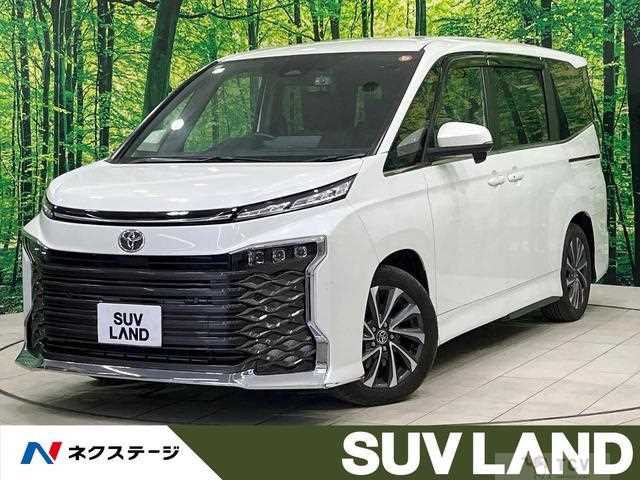 2022 Toyota Voxy