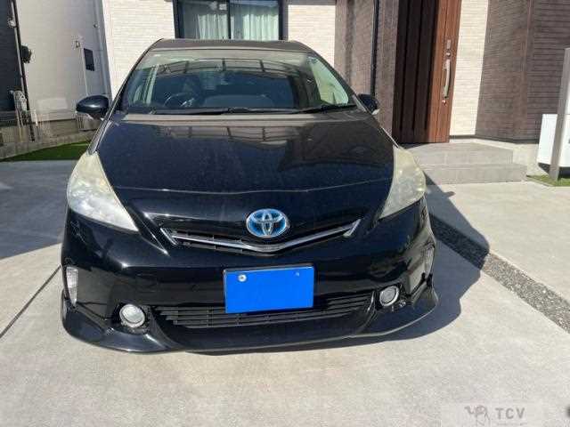 2012 Toyota PRIUS α