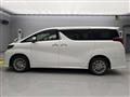 2022 Toyota Alphard Hybrid