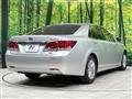 2013 Toyota Crown Hybrid