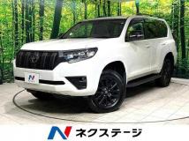 2022 Toyota Land Cruiser Prado