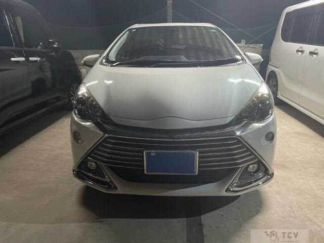 2015 Toyota AQUA