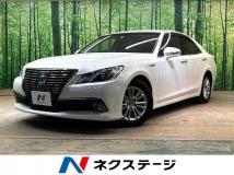 2013 Toyota Crown Hybrid