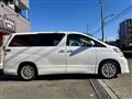 2012 Toyota Vellfire