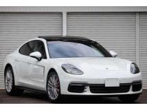 2017 Porsche Panamera
