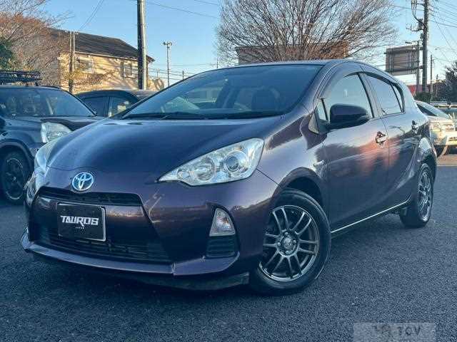2014 Toyota AQUA