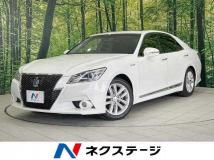 2013 Toyota Crown Hybrid