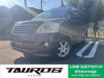 2004 Toyota Noah