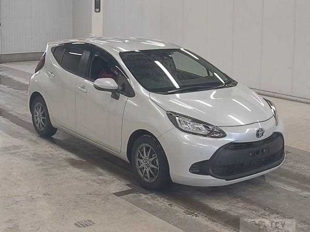 2022 Toyota AQUA
