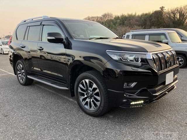 2022 Toyota Land Cruiser Prado