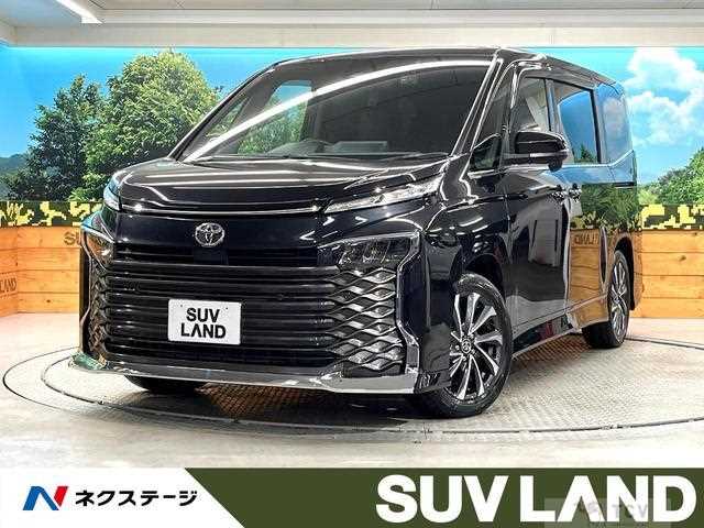 2023 Toyota Voxy