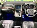 2013 Toyota Alphard G