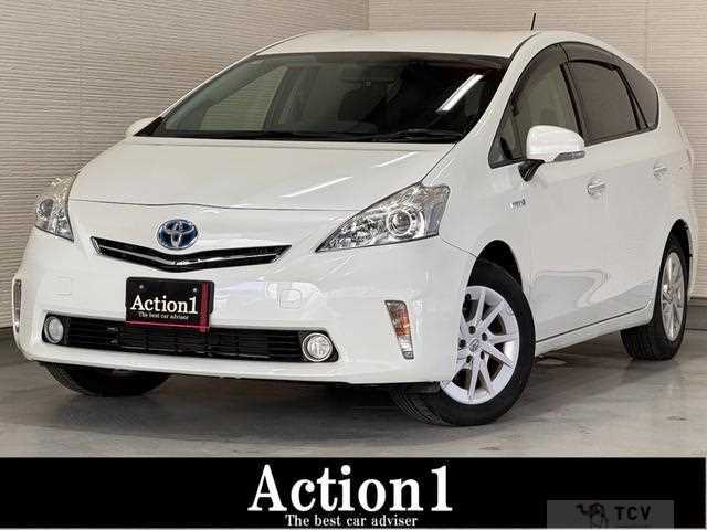 2013 Toyota PRIUS α