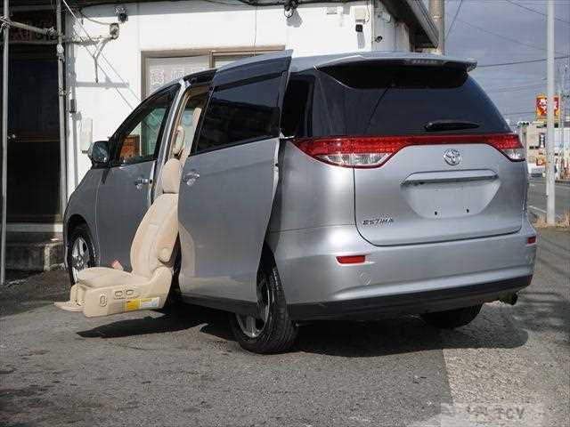 2012 Toyota Estima