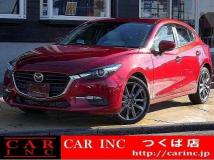 2016 Mazda Axela