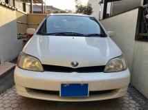 2003 Toyota Platz