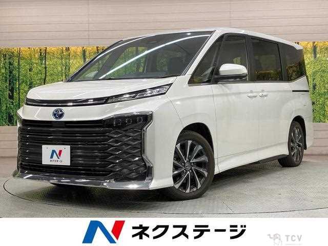 2023 Toyota Voxy