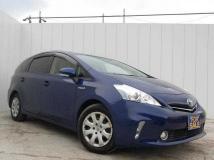 2012 Toyota PRIUS α