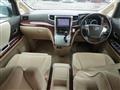 2010 Toyota Vellfire
