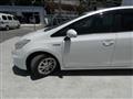 2013 Toyota PRIUS α