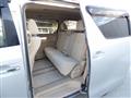 2011 Toyota Alphard G