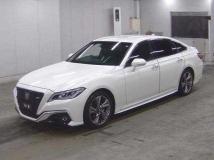 2020 Toyota Crown Hybrid