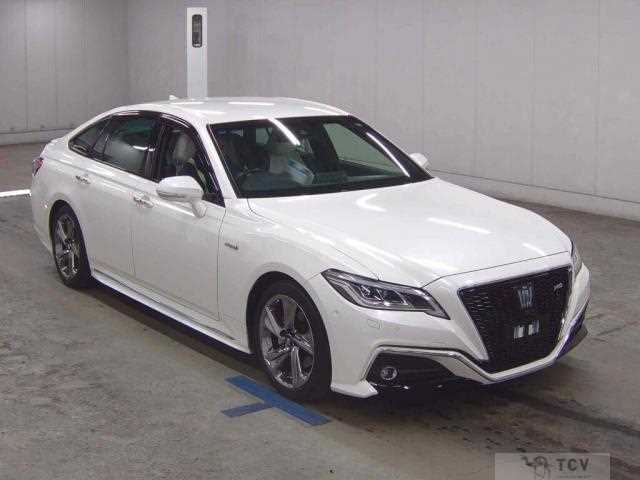 2018 Toyota Crown Hybrid